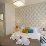 Apartamento Enjoy Graca 2 *