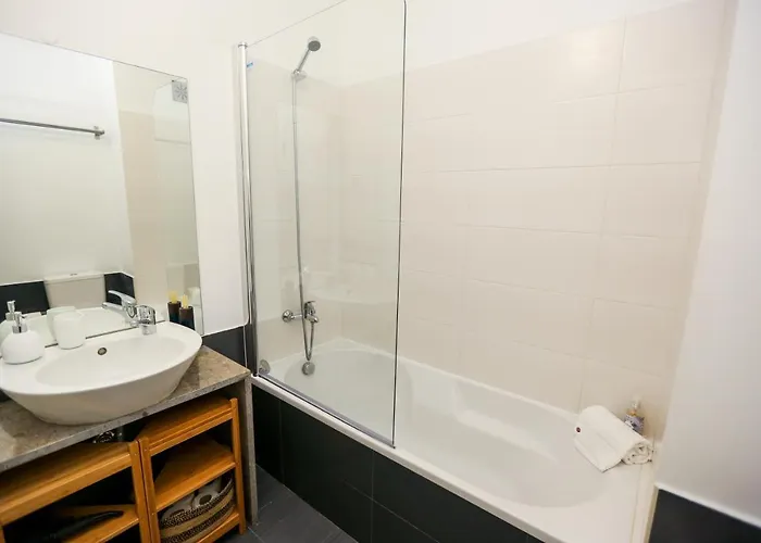 아파트 Enjoy Graca 2 *